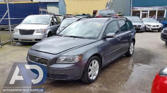 Salvage car Volvo V-50 V50 (MW), Combi, 2003 / 2012 2.0 D 16V 2005