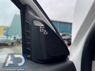 Volvo C-30 C30 (EK/MK), Hatchback 3-drs, 2006 / 2012 2.4 D5 20V picture 18