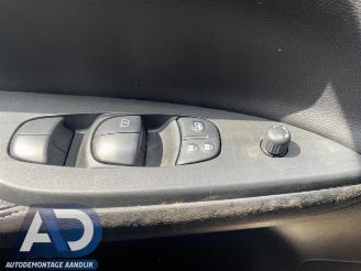 Nissan Pulsar Pulsar (C13), Hatchback, 2013 1.2 DIG-T 16V picture 17