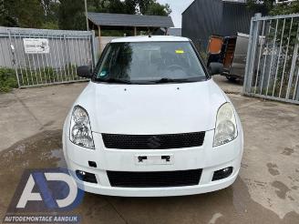 Suzuki Swift Swift (ZA/ZC/ZD1/2/3/9), Hatchback, 2005 / 2011 1.3 VVT 16V picture 2