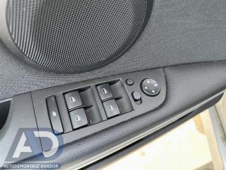 BMW 3-serie 3 serie (E90), Sedan, 2005 / 2011 320i 16V picture 14