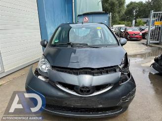 Toyota Aygo Aygo (B10), Hatchback, 2005 / 2014 1.0 12V VVT-i picture 2