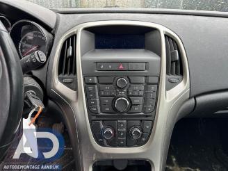 Opel Astra Astra J (PC6/PD6/PE6/PF6), Hatchback 5-drs, 2009 / 2015 1.6 16V Ecotec picture 15