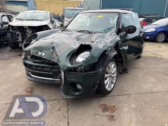 Salvage car Mini Cooper Mini (F56), Hatchback 3-drs, 2013 1.5 12V Cooper 2019