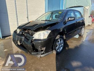 Salvage car Toyota Corolla Corolla (E12), Hatchback, 2002 / 2007 1.4 D-4D 16V 2006/7