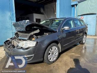 Dezmembrări autoturisme Volkswagen Passat Passat Variant (3C5), Combi, 2005 / 2010 2.0 TDI 16V 140 4Motion 2009/2