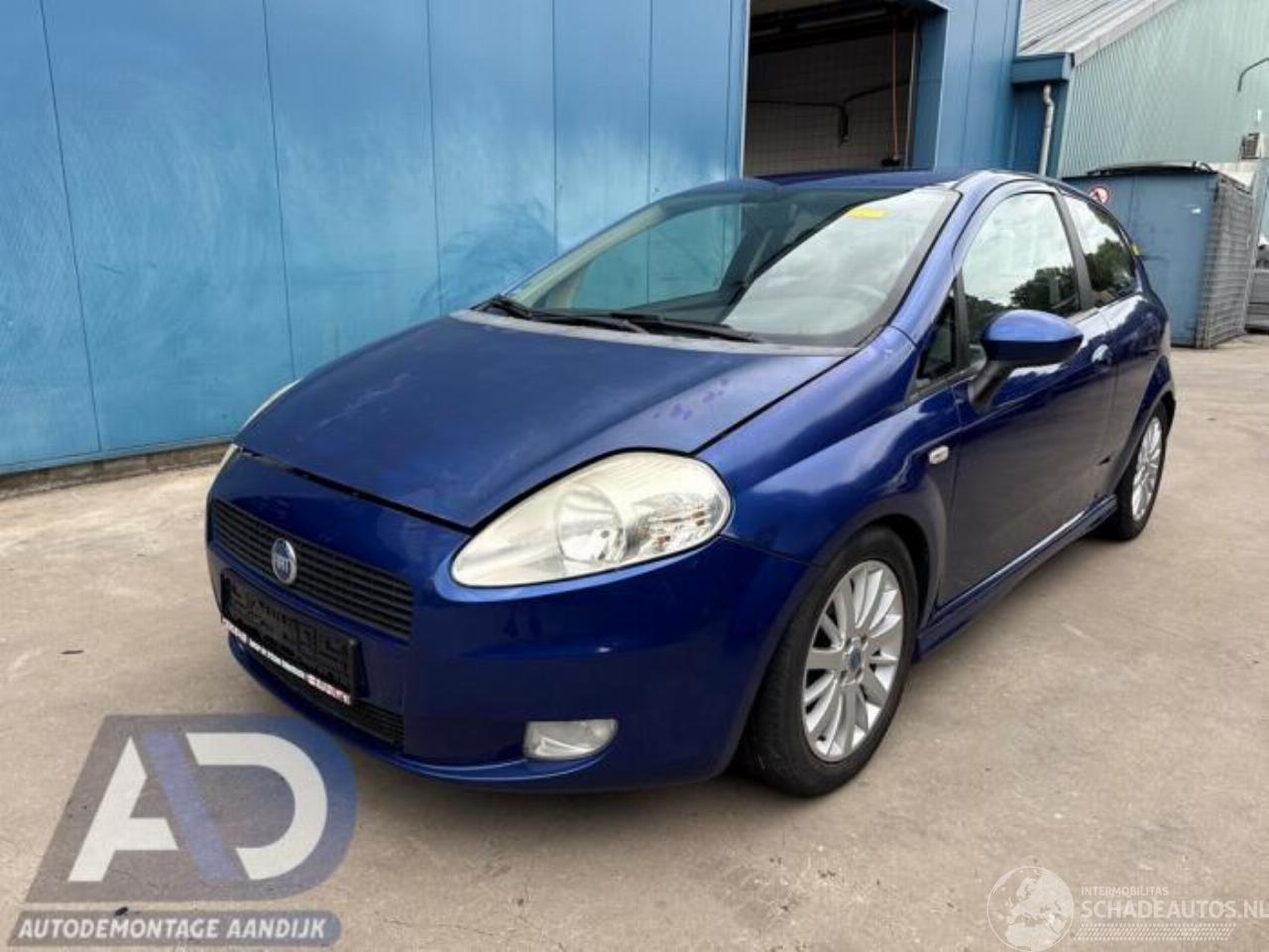 Fiat Grande Punto Grande Punto (199), Hatchback, 2005 1.3 JTD Multijet 16V VGT