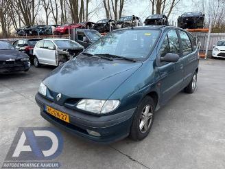 Vrakbiler auto Renault Mégane Scénic Megane Scenic (JA), MPV, 1996 / 1999 2.0 RT 1997/4