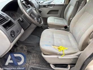 Volkswagen Transporter Multivan T5 (7E/7HC/7HF/7HM), MPV, 2003 / 2015 2.5 TDi picture 11
