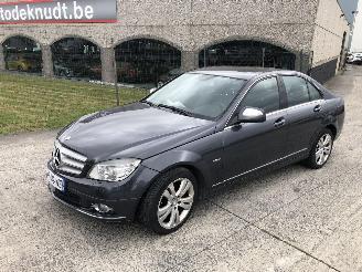 skadebil auto Mercedes C-klasse AVANTGARDE  4 MATIC 2009/2