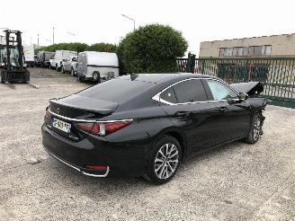 Auto incidentate Lexus ES ES300H 2023/6