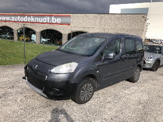 Auto incidentate Peugeot Partner 1.6 HDI 2014/3