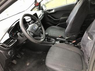Ford Fiesta 1.0  BUSINESS picture 6