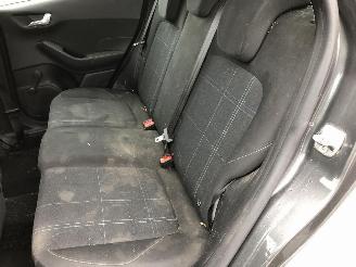 Ford Fiesta 1.0  BUSINESS picture 21