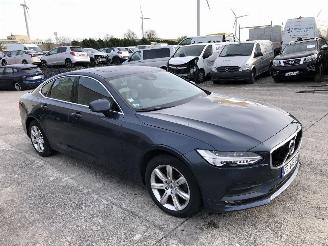 Voiture accidenté Volvo S-90 2.0 D  AUTOMATIQUE 2018/11