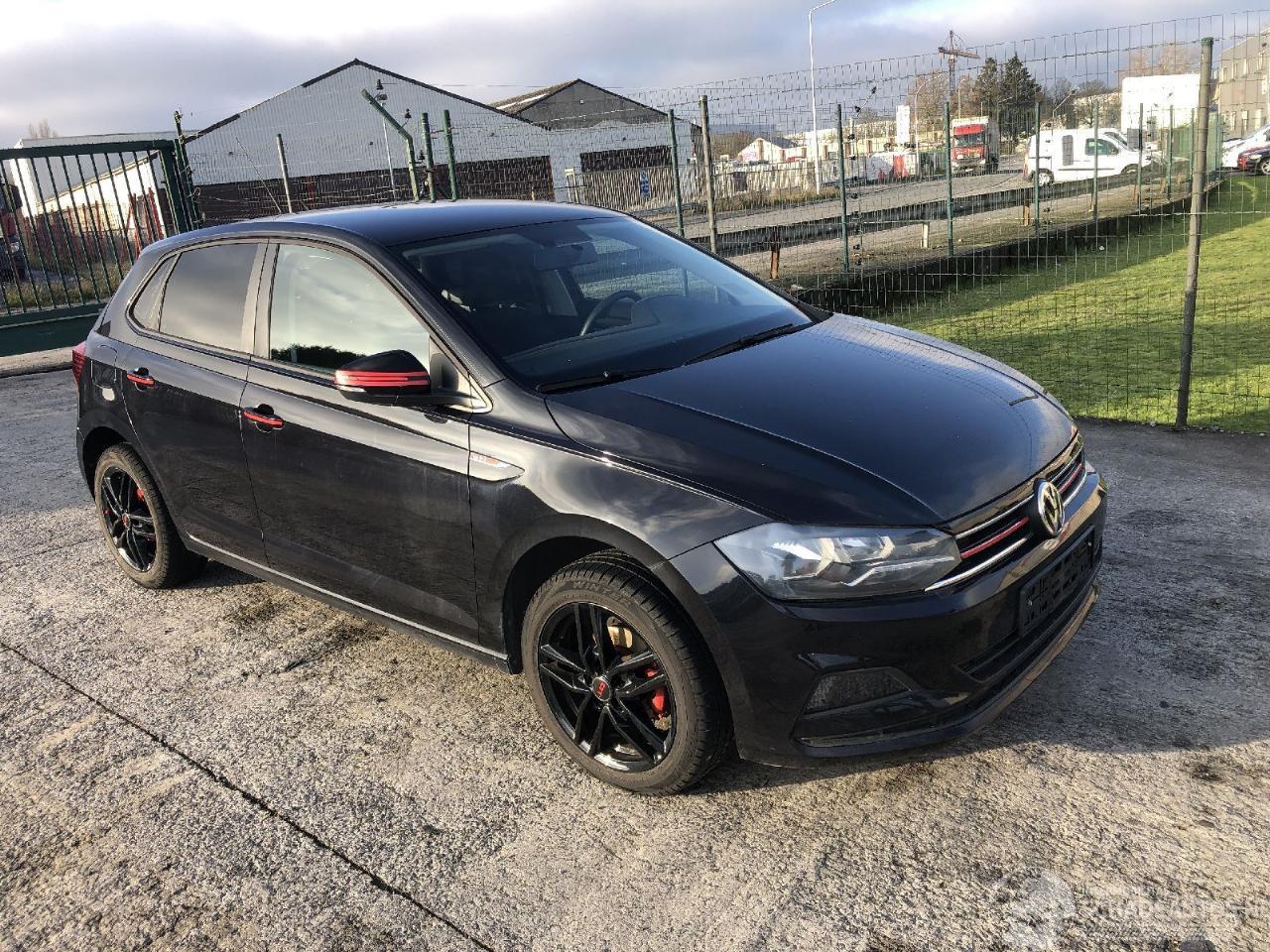 Volkswagen Polo TRENDLINE 1.0 MPI