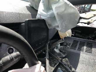 Renault Clio 1.0 picture 18