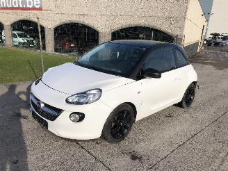 krockskadad bil auto Opel Adam 1.4 I 2019/6