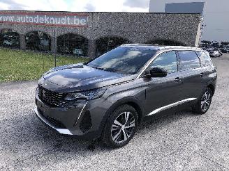 Unfallwagen Peugeot 5008 1.5 hdi ALLURE PACK autom 2023/4
