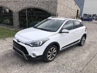 Schadeauto Hyundai I-20 1.0 TURBO GDI  ACTIVE 2016/4