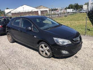 Opel Astra 17 CDTI picture 3