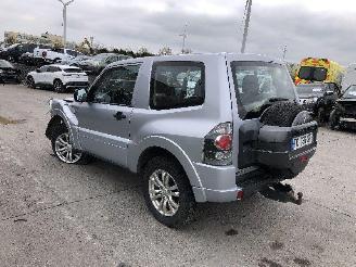 Mitsubishi Pajero 3.2  di-d picture 4