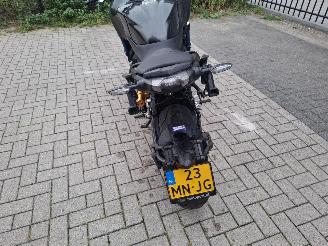 Yamaha  mxt 850 niken picture 5