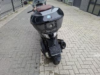 Piaggio Beverly 350  picture 12