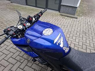 Yamaha YZF -R1  picture 7