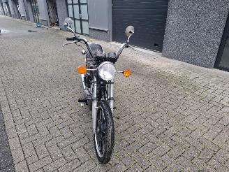 Vaurioauto  motor cycles Kawasaki  250 ltd 1983/1