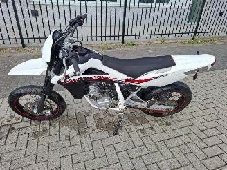 Schade motor Husqvarna SM 125  2011/1