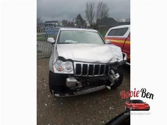 Salvage car Jeep Grand-cherokee Grand Cherokee (WH/WK), SUV, 2005 / 2010 5.7 V8 Hemi 2005/6