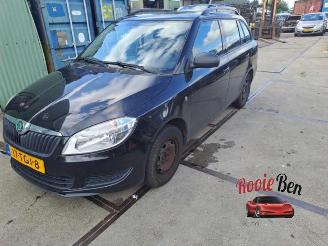 Coche siniestrado Skoda Fabia Fabia II Combi, Combi 5-drs, 2007 / 2015 1.2i 12V 2012/1