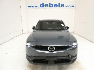 krockskadad bil auto Mazda MX-30  2022/3