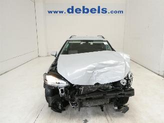 Damaged car Volkswagen Golf 1.0 2018/11