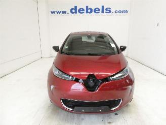 Damaged car Renault Zoé LIMITED #2 2019/3