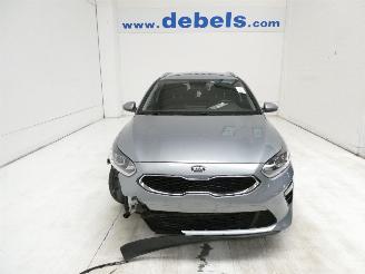 Damaged car Kia Cee d 1.6 D 2021/2