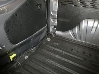 Opel Combo 1.5D  E CARGO picture 10