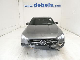 Damaged car Mercedes Cla-klasse  2020/10