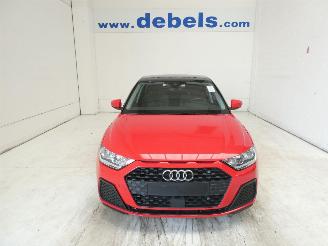 krockskadad bil auto Audi A1 SPORTBACK 2019/4