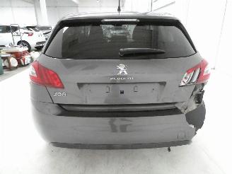 Peugeot 308 II STYLE picture 6