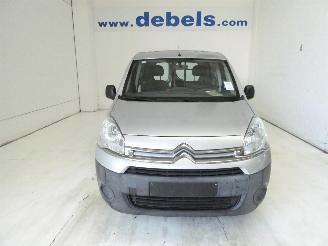 krockskadad bil bedrijf Citroën Berlingo 1.6D 2015/3