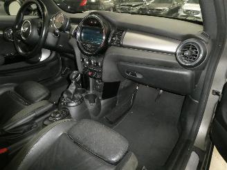 Mini Cooper 1.5 DCOOPER D CABRIO picture 10