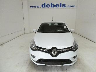 uszkodzony samochody osobowe Renault Clio 0.9 ZEN ENERGY TCE 2019/6