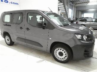Peugeot Partner 1.5D CREW CAB picture 17