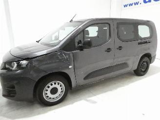Peugeot Partner 1.5D CREW CAB picture 4