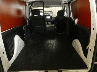 Peugeot Partner 1.6D  PREMIUM picture 10