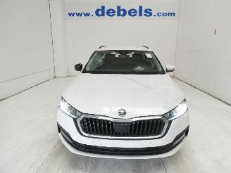uszkodzony samochody osobowe Skoda Octavia AMBITION 2021/3