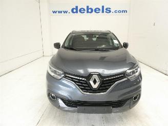 uszkodzony samochody osobowe Renault Kadjar 1.2 BOSE EDITION 2018/1