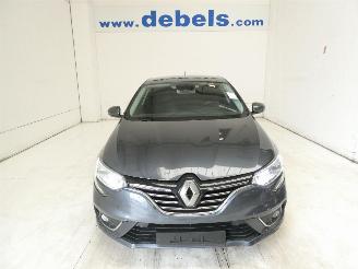 skadebil auto Renault Mégane IV BOSE EDITION 2017/8